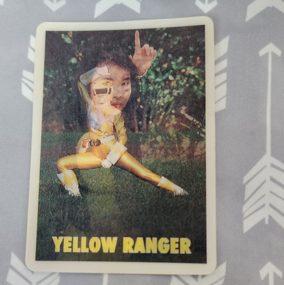 Holographic Yellow Power Ranger Trading Card - Picture 5 of 7